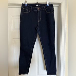 Old Navy Rockstar Super Skinny Jeans Size 10 Short Dark Wash